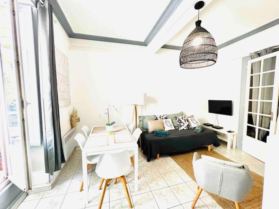 En Centre Ville, Wifi Et Tram Apartamento